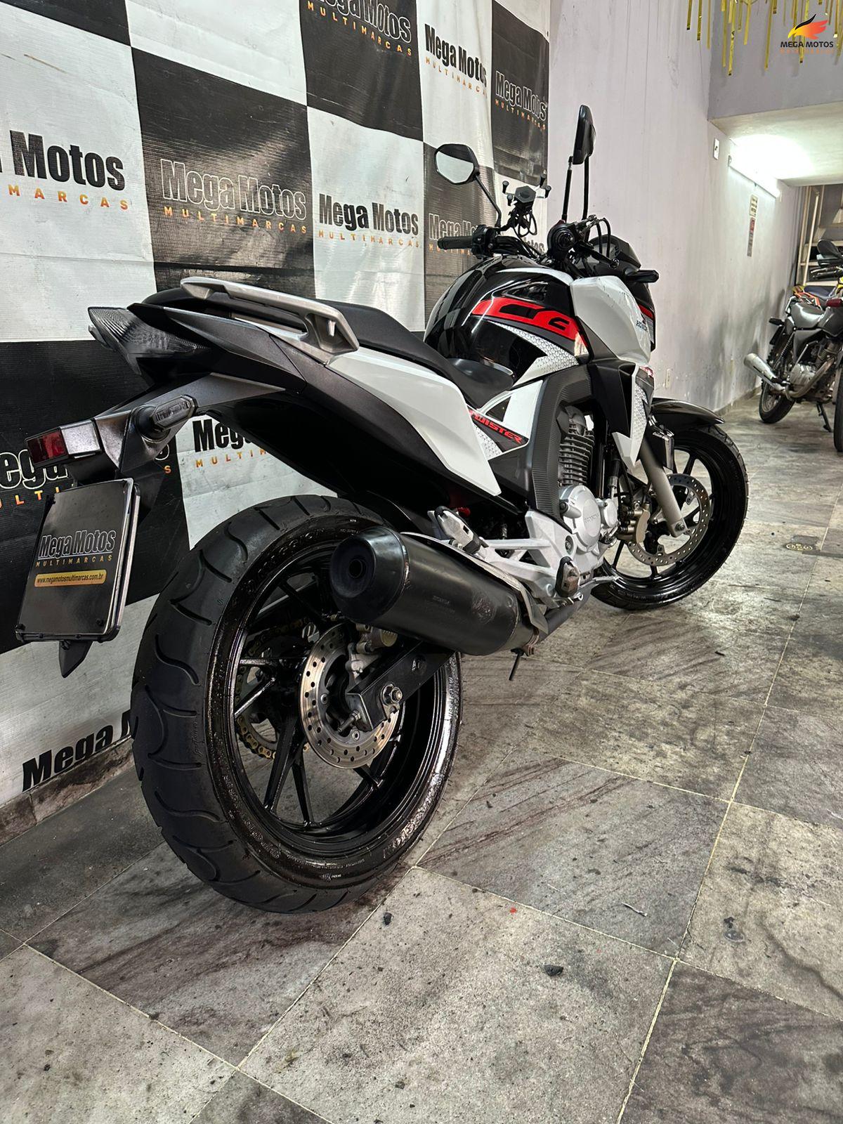 05bed15d-e91a-4944-9144-631cf2c93412