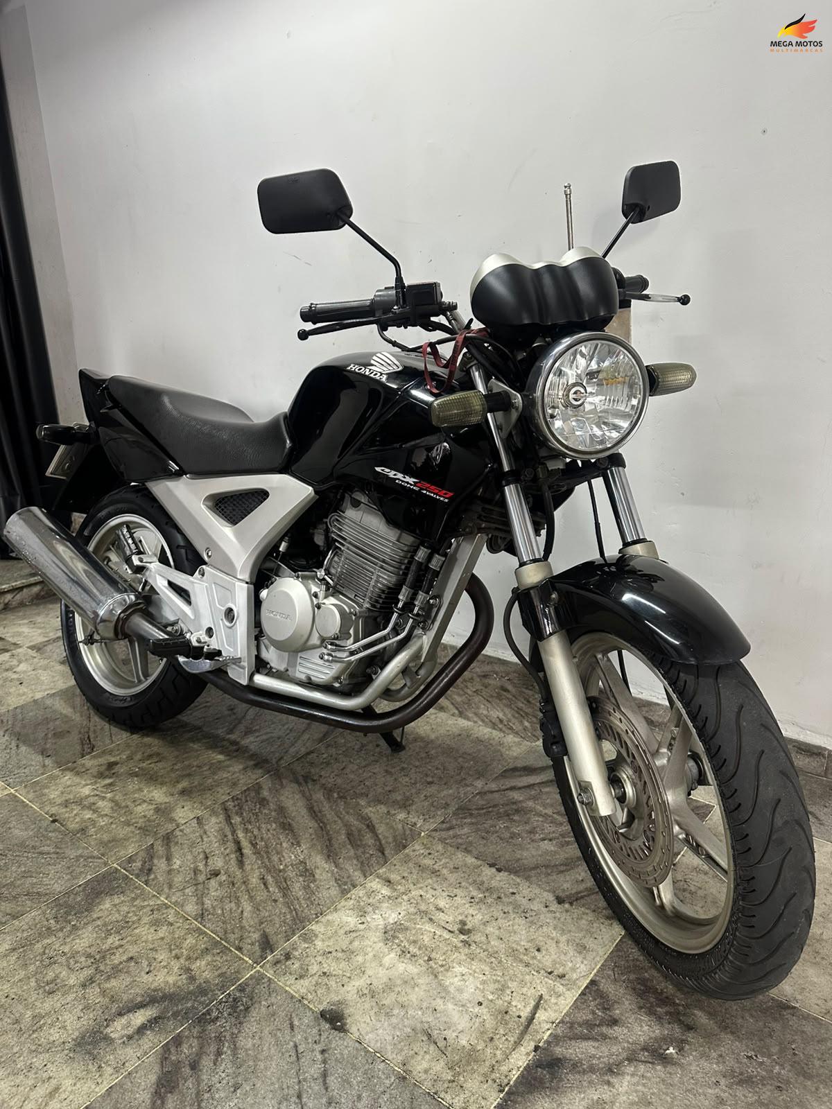 CBX 250 TWISTER - 2005