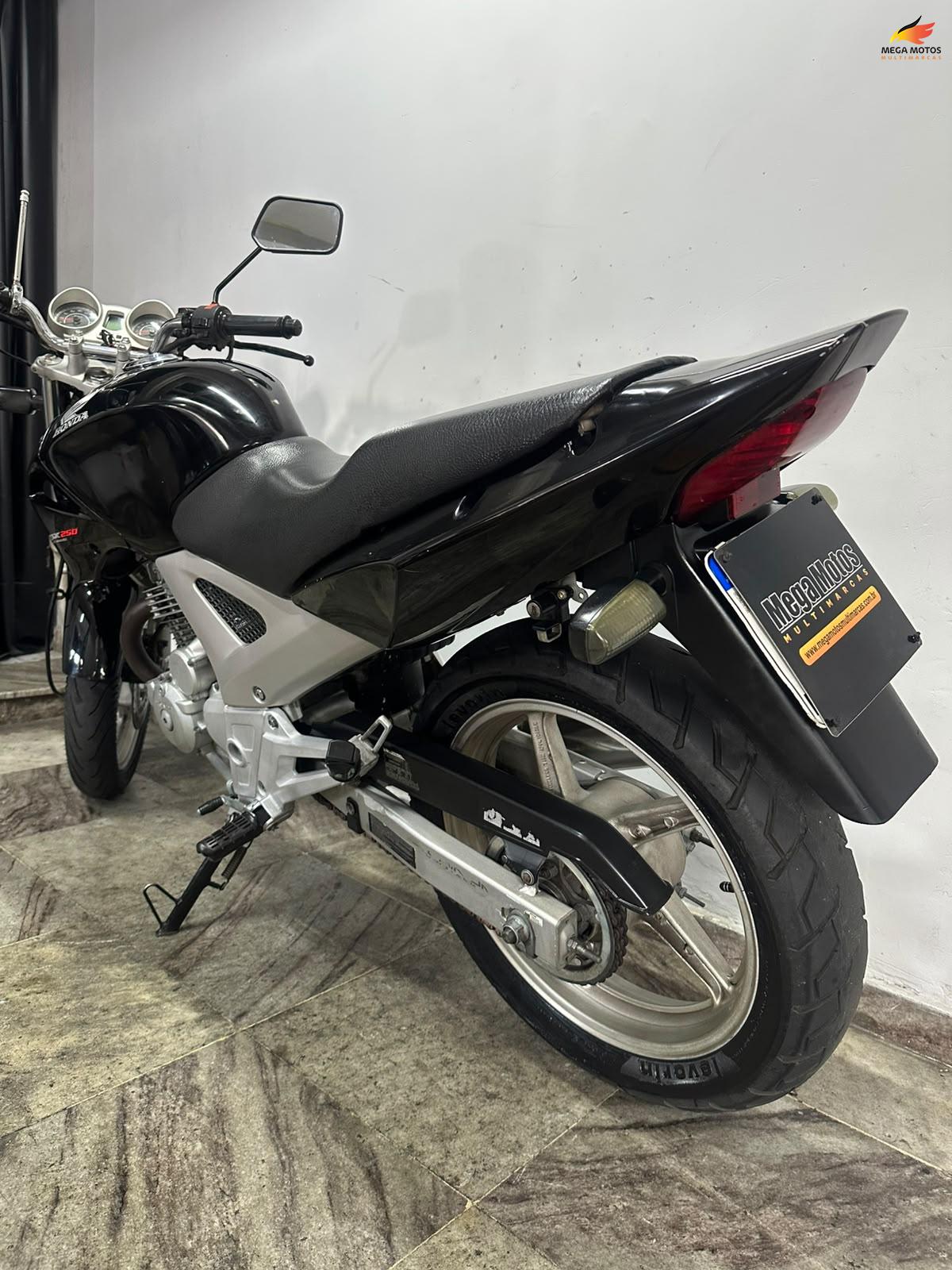 CBX 250 TWISTER - 2005