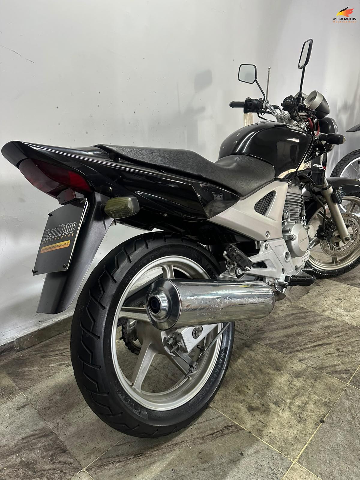 CBX 250 TWISTER - 2005